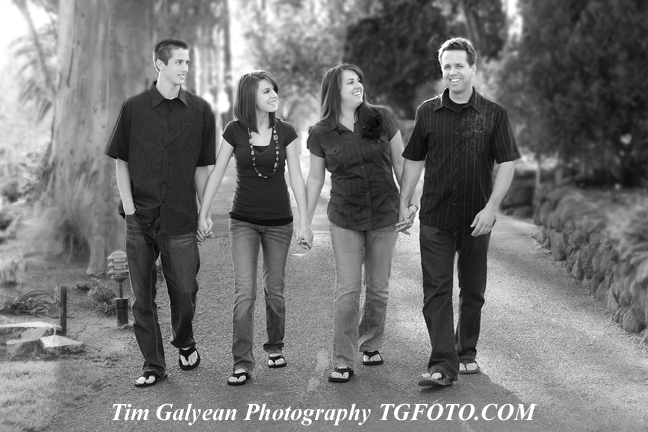 Family,Pictures,black&white,group,reunion,affordable,overland,park,location,fun